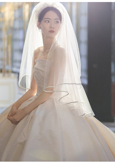 Vestido de Novia Elegante Estilo Francés con Cola - Escote Tubo Satinado - Image 21