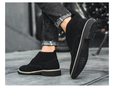 Botas Martin de Cuero Elevadoras para Hombre - Caña Media con Gamuza - Image 14