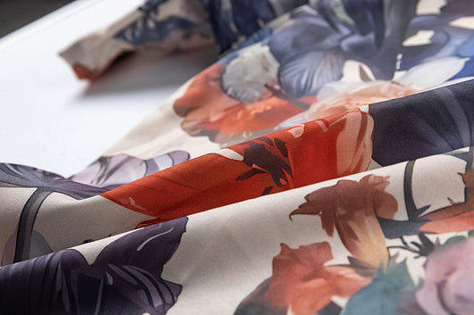 Camisa Estampada para Hombre con Diseño Floral Artístico - Image 22