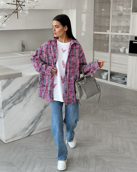Camisa Suelta Estilo Retro con Detalles Desgastados - Image 10