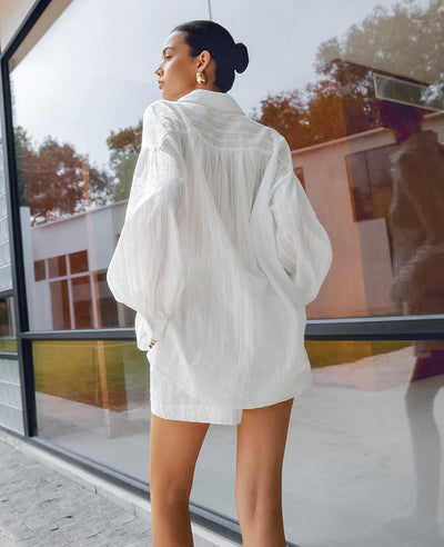 Conjunto de Blusa y Short Jacquard a Rayas Blancas para Mujer - Image 9