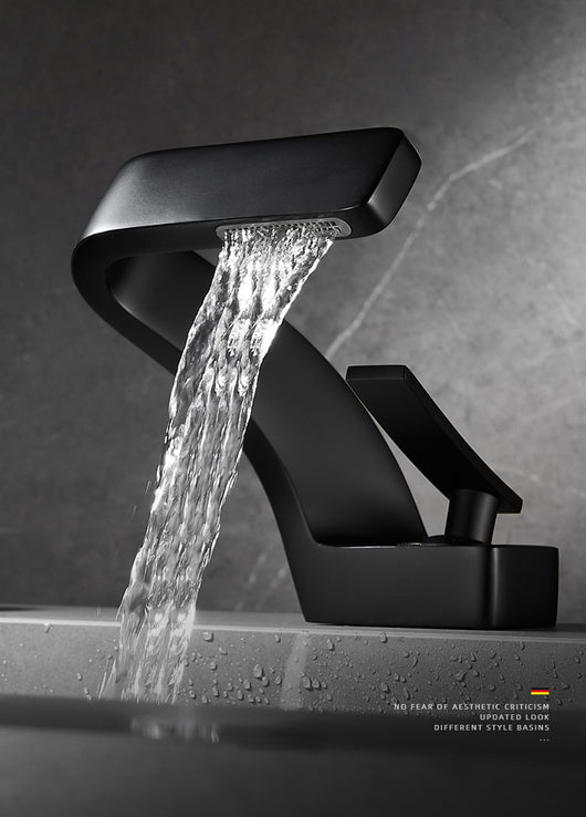 Grifo de Lujo Dorado con Cascada para Lavamanos - Agua Fría y Caliente - Image 43