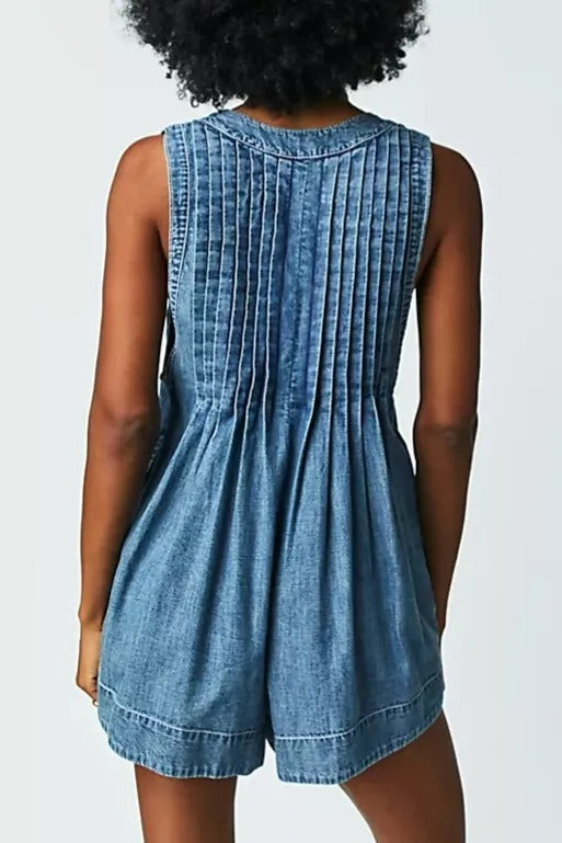 Mono Corto Denim Sin Mangas Cuello en V con Bolsillos - Estilo Playero Verano - Image 13
