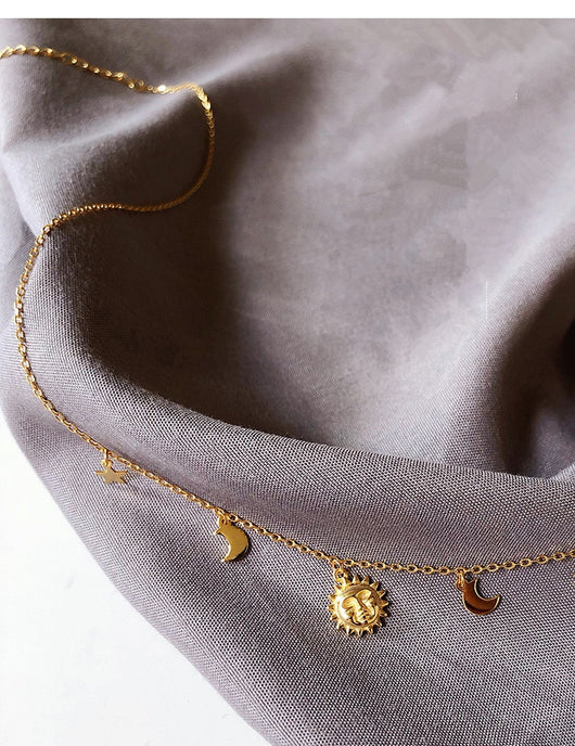 Collar Celestial Sol, Estrella y Luna - Image 7