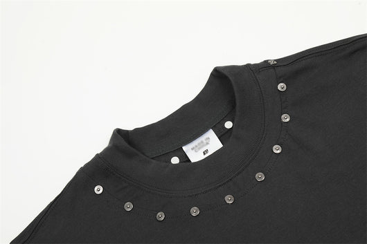 Playera para Hombre con Remaches Metálicos Decorativos - Image 18