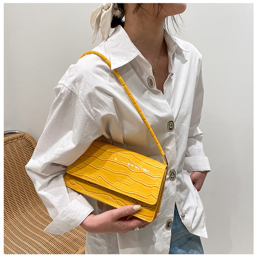 Bolso Axilar de Lujo para Mujer - Diseño Trendy de Alto Nivel - Image 19