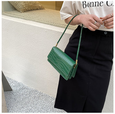 Bolso Axilar de Lujo para Mujer - Diseño Trendy de Alto Nivel - Image 24