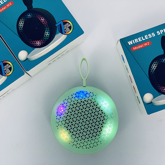 Altavoz Bluetooth Portátil para Exteriores con Micrófono y Transmisión de Voz - Image 17