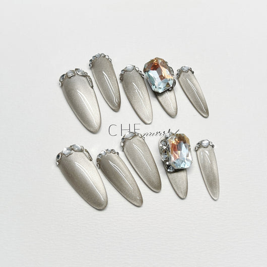 Uñas Postizas Ovaladas Gris Ojo de Gato Premium - Parche de Alta Calidad - Image 13