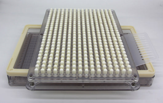 Tablero de Llenado de Cápsulas Transparentes 400 Orificios con Divisor - Image 11