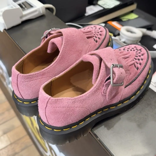 Zapatos de Cuero Unisex con Borlas - Estilo Versátil para Él y Ella - Image 23