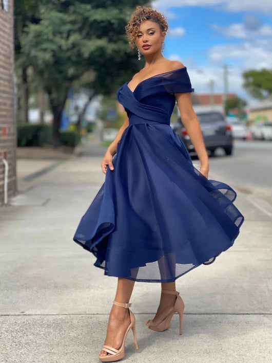 Vestido Elegante Escote Frío Espalda Descubierta para Fiestas y Eventos - Image 8
