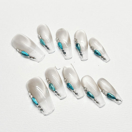 Uñas Postizas Medianas Personalidad Blanca - Image 10