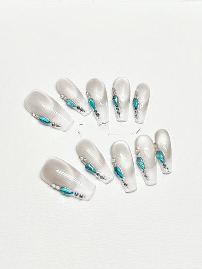 Uñas Postizas Medianas Personalidad Blanca - Image 12