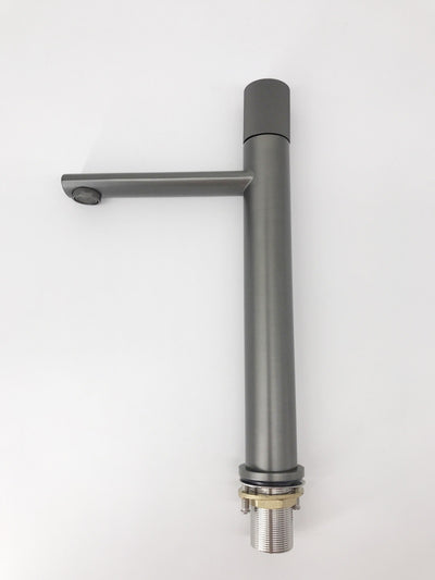 Grifo Mezclador de Agua Caliente y Fría - Image 28