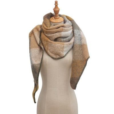 Chal Triangular de Lana Texturizada para Otoño e Invierno - Image 24