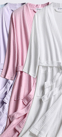 Pijama de Pareja en Tela Waffle - Bata Cómoda para Él y Ella - Image 9