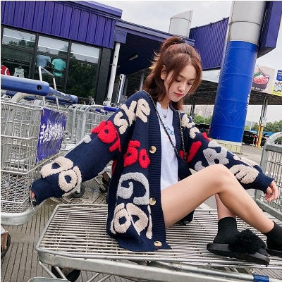 Cardigan Grueso Oversized con Letras - Suéter Voluminoso - Image 5