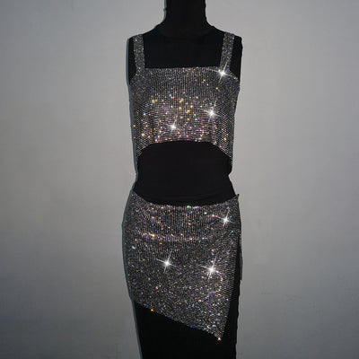 Vestido Elegante con Espalda Abierta y Detalle Metálico - Image 6