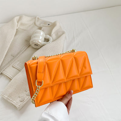 Bolso Bandolera Cuadrado con Cadena - Cartera de Moda Compacta - Image 13