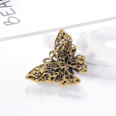 Broche Mariposa Brillante con Cristales de Diamante - Image 2