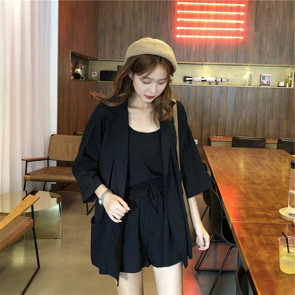 Conjunto de Tres Piezas con Chaleco y Shorts - Traje Moderno Viral - Image 4