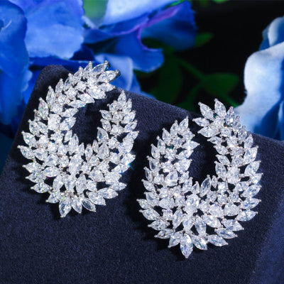 Aretes de Circonita Densidad Premium con Incrustaciones de Lujo - Image 7