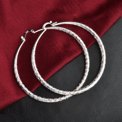 Aretes Circulares Retro con Patrón de Peces del Océano - Joyería Plateada Clásica - Image 4