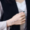 M word star ring one chain Plateado