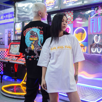 Playera de Moda Urbana con Estampa de Dinosaurio - Manga Corta