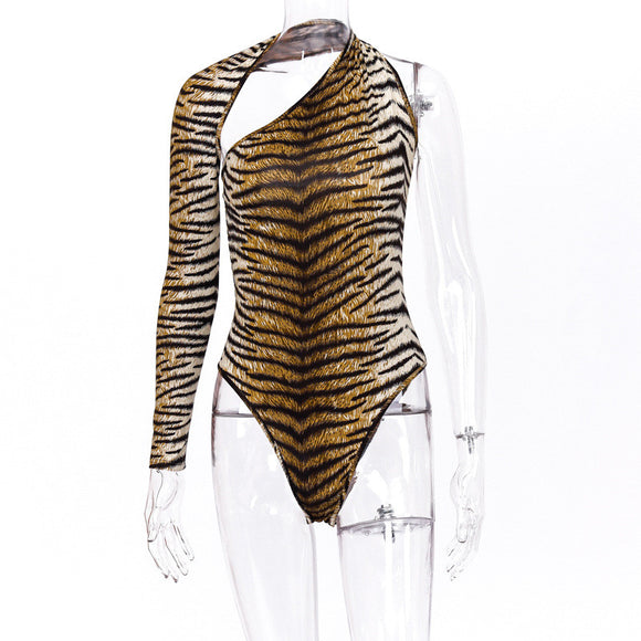 Jumpsuit asimétrico de manga larga