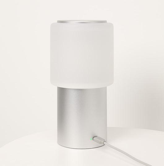 Lámpara de Mesita de Noche Estilo Europeo Minimalista - Image 9