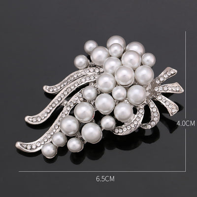 Broche de Perlas y Cristales Brillantes - Image 8