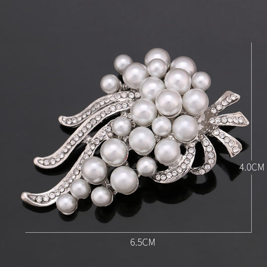 Broche de Perlas y Cristales Brillantes - Image 8
