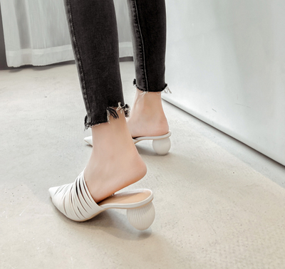 Sandalias Romanas Puntiagudas con Tiras para Mujer - Image 18