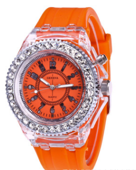 Reloj LED Luminoso Geneva para Mujer con Pulsera de Silicona - Image 9