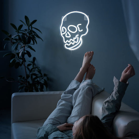 Calavera LED Neón para Decoración de Halloween - Image 7