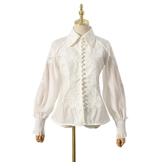 Blusa con Encaje Bordado Elegante - Image 2