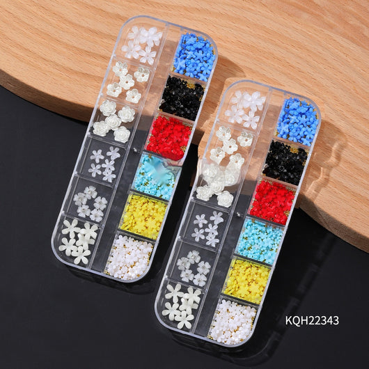 Decoraciones de Manicura con Flores de Resina y Diamantes de Cristal - Image 12