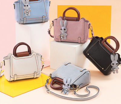 Bolso Decorativo Elegante