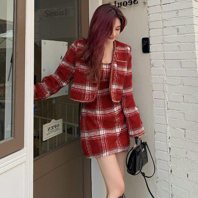 Vestido Corto con Abrigo Cuadrillé de Lana y Tirantes