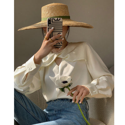 Blusa Diseño Minimalista con Detalle Calado Versátil - Image 9
