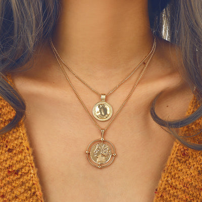 Collar Disco Sello Cabeza Humana en Oro Vintage