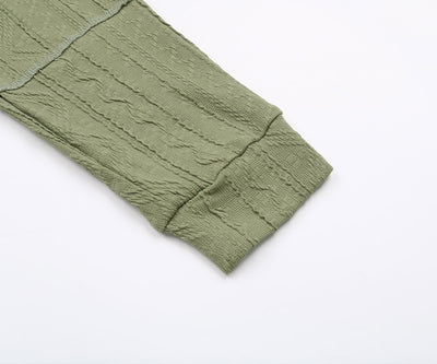 Suéter Verde de Cuello Redondo con Botones y Textura Jacquard - Image 13