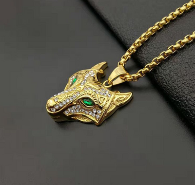Collar Vikingo para Hombre con Dije de Cabeza de Lobo en Acero Inoxidable Dorado - Image 2