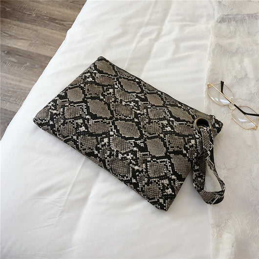 Clutch Estampado Animal Print - Image 11