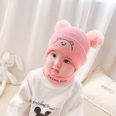 Conjunto de Gorro y Babero Tejido en Lana Gruesa con Letras - Image 7