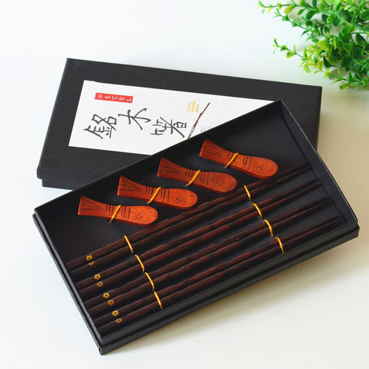 Set de 4 Pares de Palillos de Madera con Soporte y Caja de Regalo - Image 16