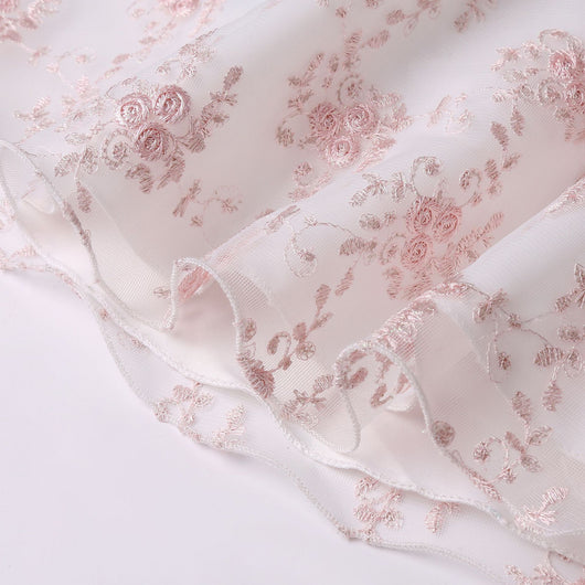 Vestido Princesa Niña con Encaje y Bordados - Image 28