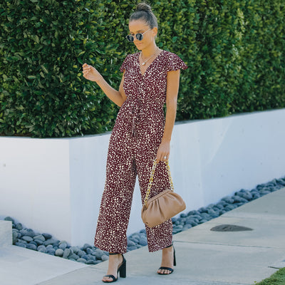 Jumpsuit Elegante de Gasa Floral con Escote V y Pantalón Ancho - Image 12